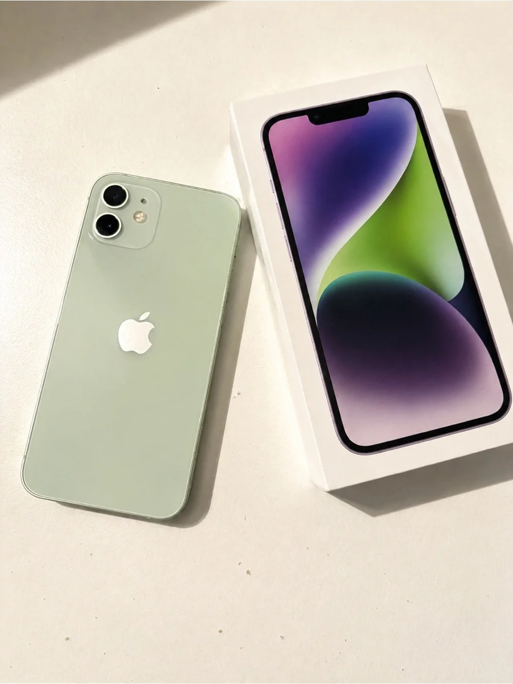 Apple iPhone 12 Unlocked 87% Battery Health